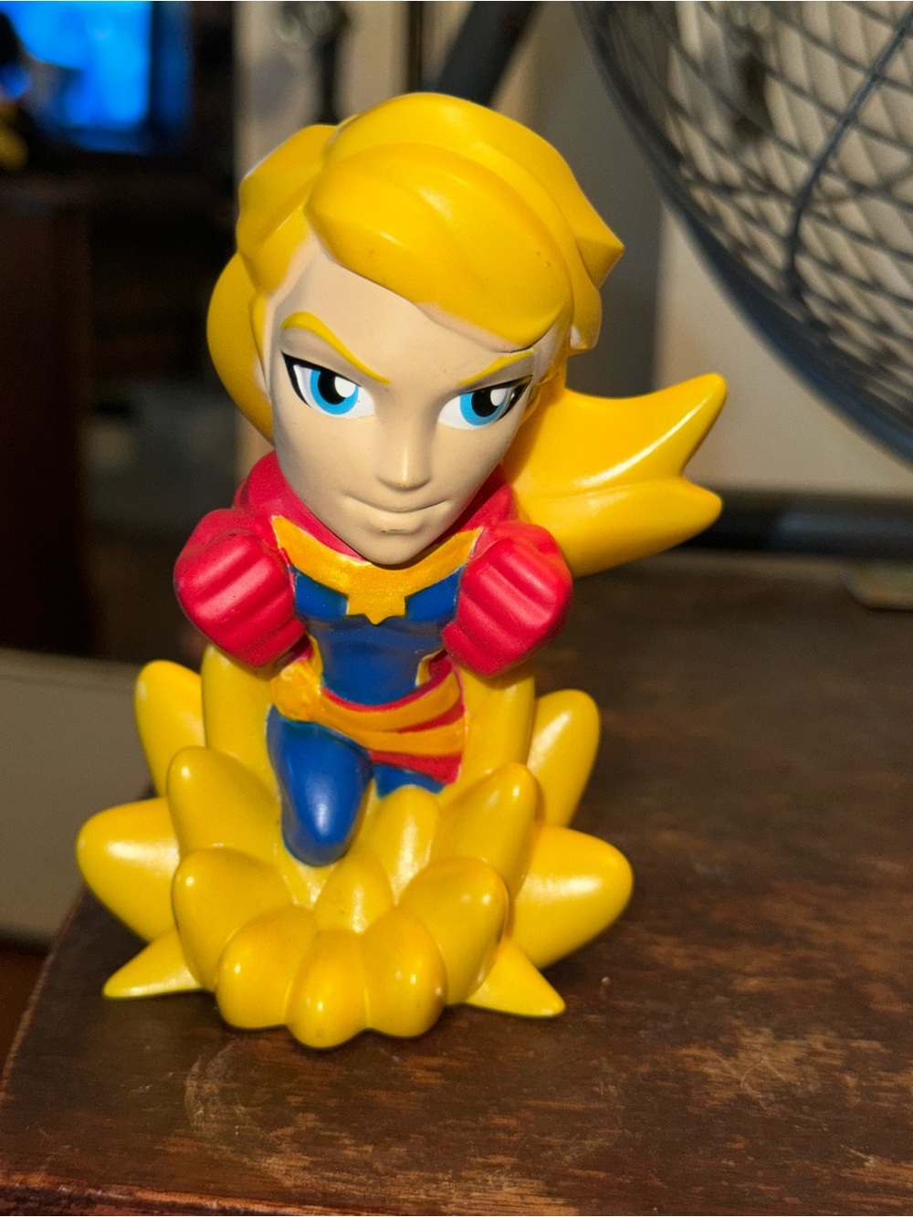 Disney Marvel Avengers Rubber Bath Toy Captain Marvel